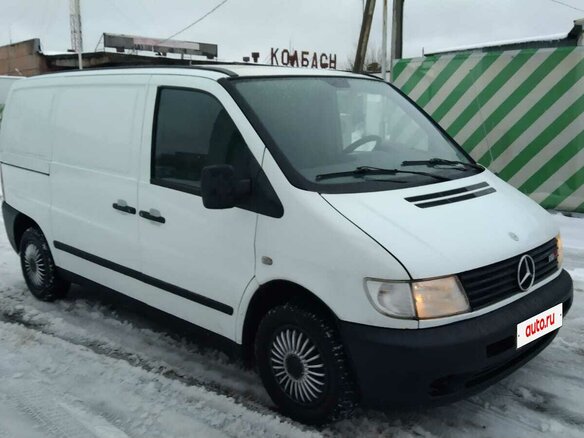 2000 Mercedes-Benz Vito, белый, 580000 рублей - вид 3