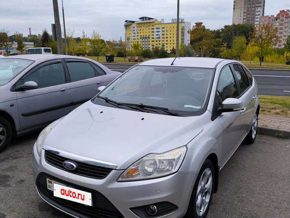 2011 Ford Focus II Рестайлинг, серебристый, 698900 рублей