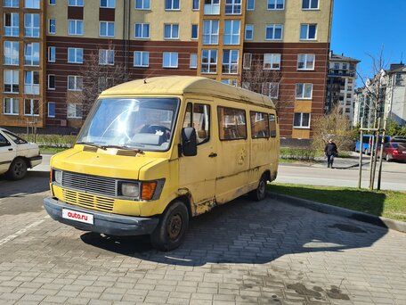 1984 Mercedes-Benz T1, жёлтый, 140000 рублей, вид 2
