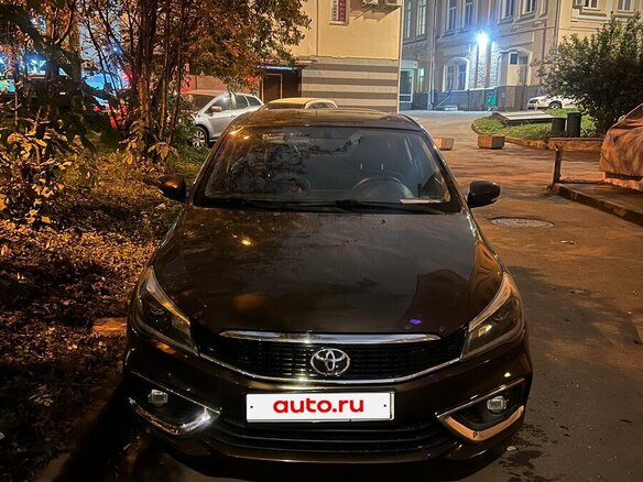 2022 Toyota Belta II, коричневый, 1990000 рублей - вид 20