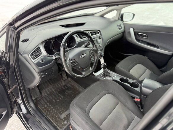2012 Kia Ceed II, чёрный, 1120000 рублей - вид 9