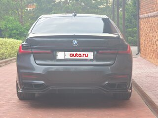 2019 BMW 7 серии 730d xDrive VI (G11/G12) Рестайлинг, чёрный, 5500000 рублей, вид 2