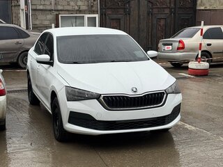 2021 Skoda Rapid II, белый, 950000 рублей, вид 3