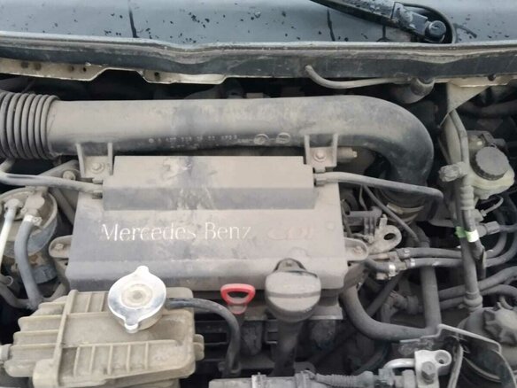 2000 Mercedes-Benz Vito, белый, 580000 рублей - вид 14