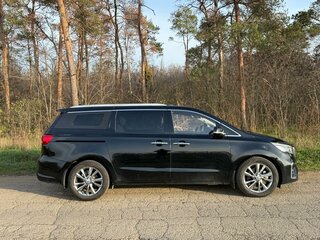 2020 Kia Carnival III, чёрный, 3199000 рублей, вид 3