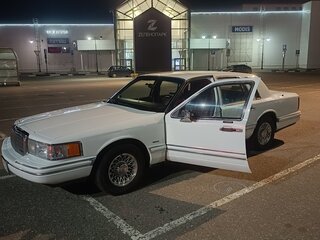 1992 Lincoln Town Car II, белый, 1250000 рублей, вид 5