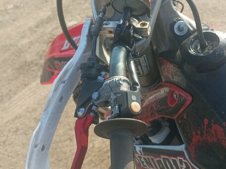 2016 Honda CRF 450R, красный, 500000 рублей, вид 2