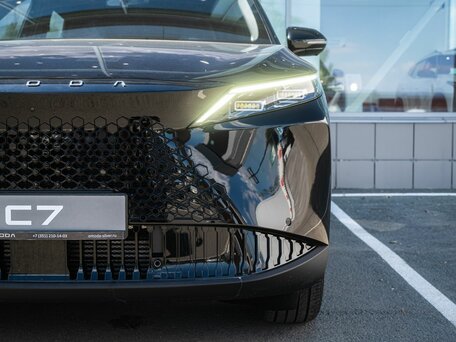 Omoda C7