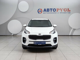 2018 Kia Sportage IV, белый, 1737000 рублей, вид 3
