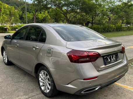 2022 Geely Emgrand II, серый, 1310000 рублей, вид 4