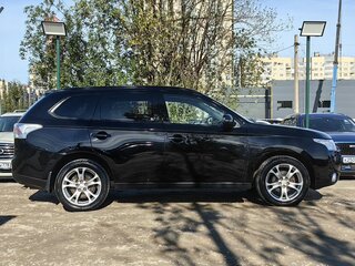 2012 Mitsubishi Outlander III, чёрный, 889000 рублей, вид 4