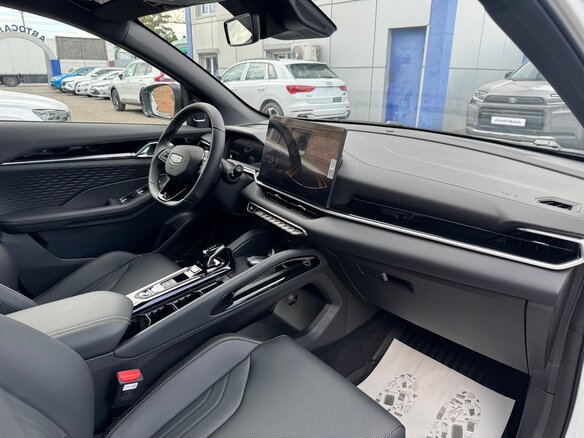 2025 Geely Coolray (Binyue L) I Рестайлинг 2, белый, 2550000 рублей - вид 21