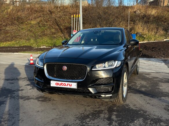 2019 Jaguar F-Pace I, чёрный, 2200000 рублей - вид 1