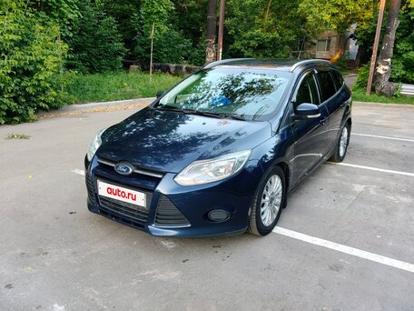 2013 Ford Focus III, синий, 880000 рублей, вид 2