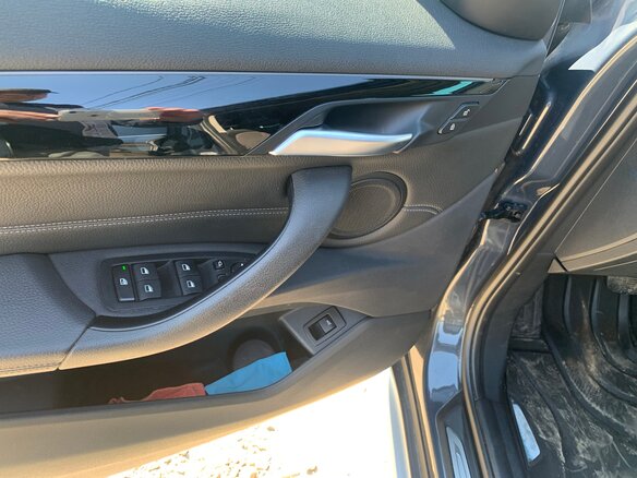 2017 BMW X1 18d xDrive II (F48), серый - вид 14
