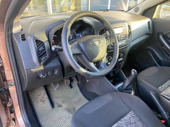 2017 Lada (ВАЗ) XRAY I, коричневый, 730000 рублей - вид 12