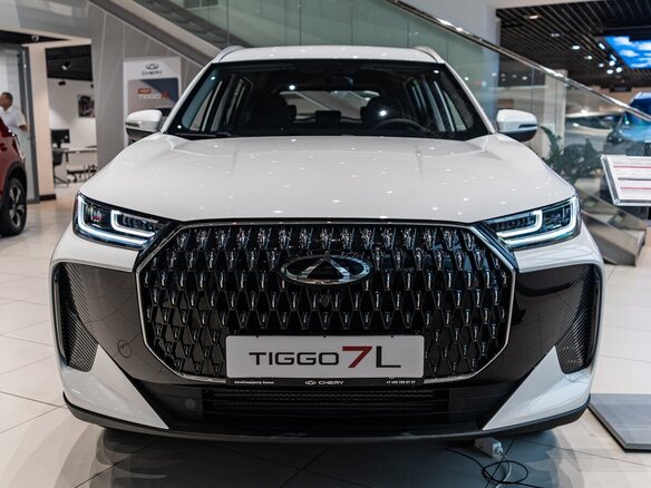 2025 Chery Tiggo 7L I, белый - вид 3