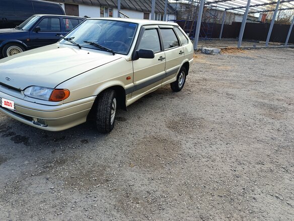 2004 Lada (ВАЗ) 2114, серебристый, 135999 рублей