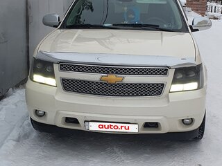 2012 Chevrolet Tahoe 6AT III, белый, 2300000 рублей, вид 3