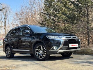 2017 Mitsubishi Outlander III Рестайлинг 2, чёрный, 1900000 рублей, вид 3