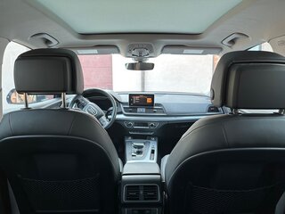 2018 Audi Q5 45 TFSI II (FY), серый, 2743920 рублей, вид 4
