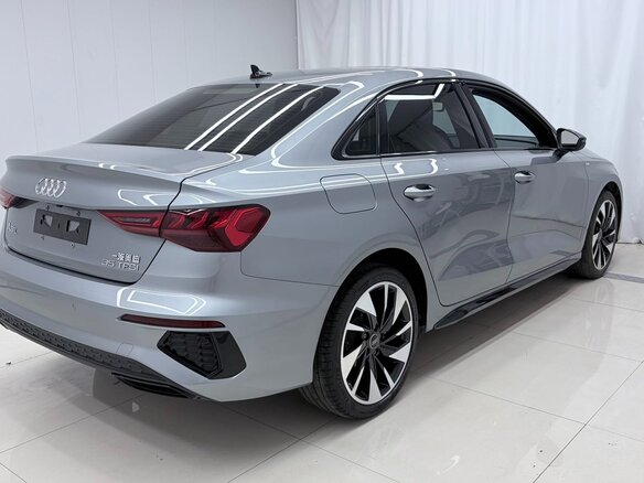 2022 Audi A3 35 TFSI Long IV (8Y), серебристый, 2188000 рублей - вид 5
