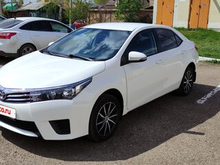 2013 Toyota Corolla XI (E160, E170, E180), белый, 1140000 рублей, вид 1