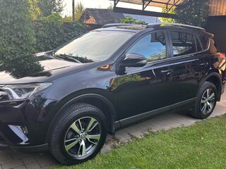 2017 Toyota RAV4 IV (XA40) Рестайлинг, чёрный, 2400000 рублей, вид 5