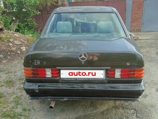 1985 Mercedes-Benz 190 (W201), чёрный, 160000 рублей, вид 3
