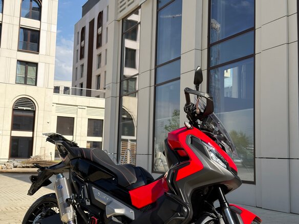 2019 Honda X-ADV, красный, 1150000 рублей - вид 9