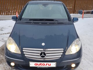 2005 Mercedes-Benz A-Класс 150 II (W169), синий, 500000 рублей, вид 2