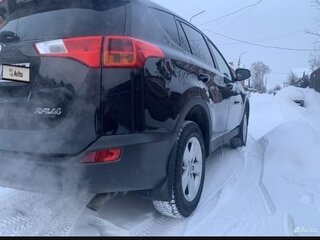 2013 Toyota RAV4 IV (XA40), чёрный, 1500000 рублей, вид 2