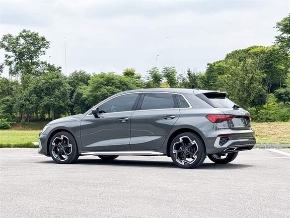 2023 Audi A3 Sportback 35 TFSI IV (8Y), серый, 2060001 рублей - вид 5