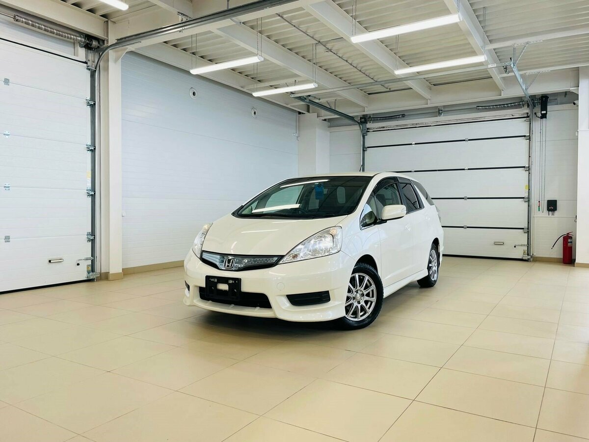 Открыть фотографии: Honda Fit Shuttle I