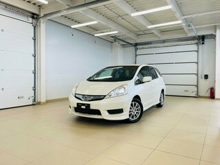 2011 Honda Fit Shuttle I, белый, 1499999 рублей, вид 1