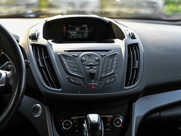 2015 Ford Kuga II, коричневый, 903000 рублей - вид 6