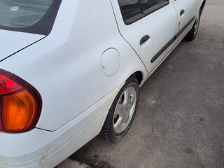 2001 Renault Clio II, белый, 240000 рублей, вид 5