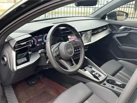 2021 Audi A3 Sportback 35 TFSI IV (8Y), зелёный, 2100000 рублей - вид 16
