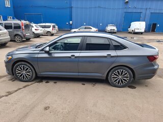 2018 Volkswagen Jetta 8-speed VII, серый, 1250000 рублей, вид 2