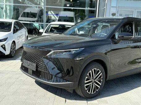 Omoda C7