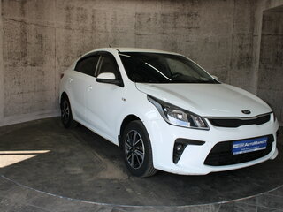 2019 Kia Rio IV, белый, 1275000 рублей, вид 3