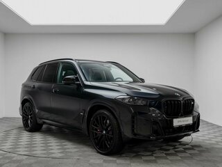 2026 BMW X5 M60i IV (G05/G18) Рестайлинг, чёрный, 19490000 рублей, вид 3