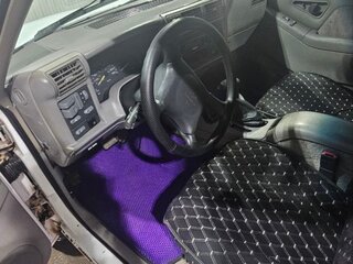 1998 Chevrolet Blazer II Рестайлинг, белый, 395000 рублей, вид 4