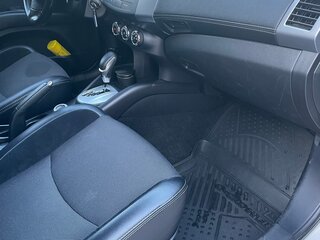 2011 Citroen C-Crosser, белый, 1450000 рублей, вид 5
