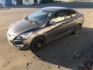 2015 Hyundai Solaris I Рестайлинг, серый, 411000 рублей, вид 1