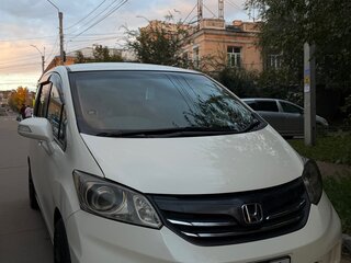 2012 Honda Freed I Рестайлинг, белый, 1050000 рублей, вид 2