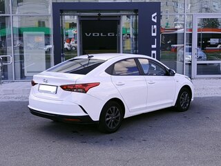 2022 Hyundai Solaris II Рестайлинг, белый, 1554000 рублей, вид 5