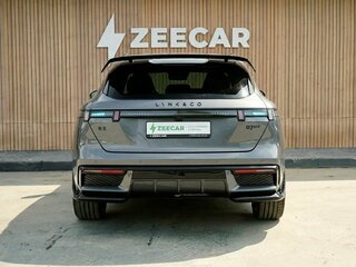 2026 Lynk & Co 07 GT I Рестайлинг, серый, 6015000 рублей, вид 4