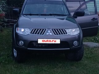 2012 Mitsubishi Pajero Sport II, коричневый, 1400000 рублей, вид 1