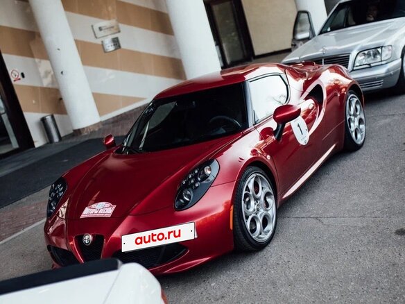 2014 Alfa Romeo 4C, красный, 10000000 рублей - вид 29
